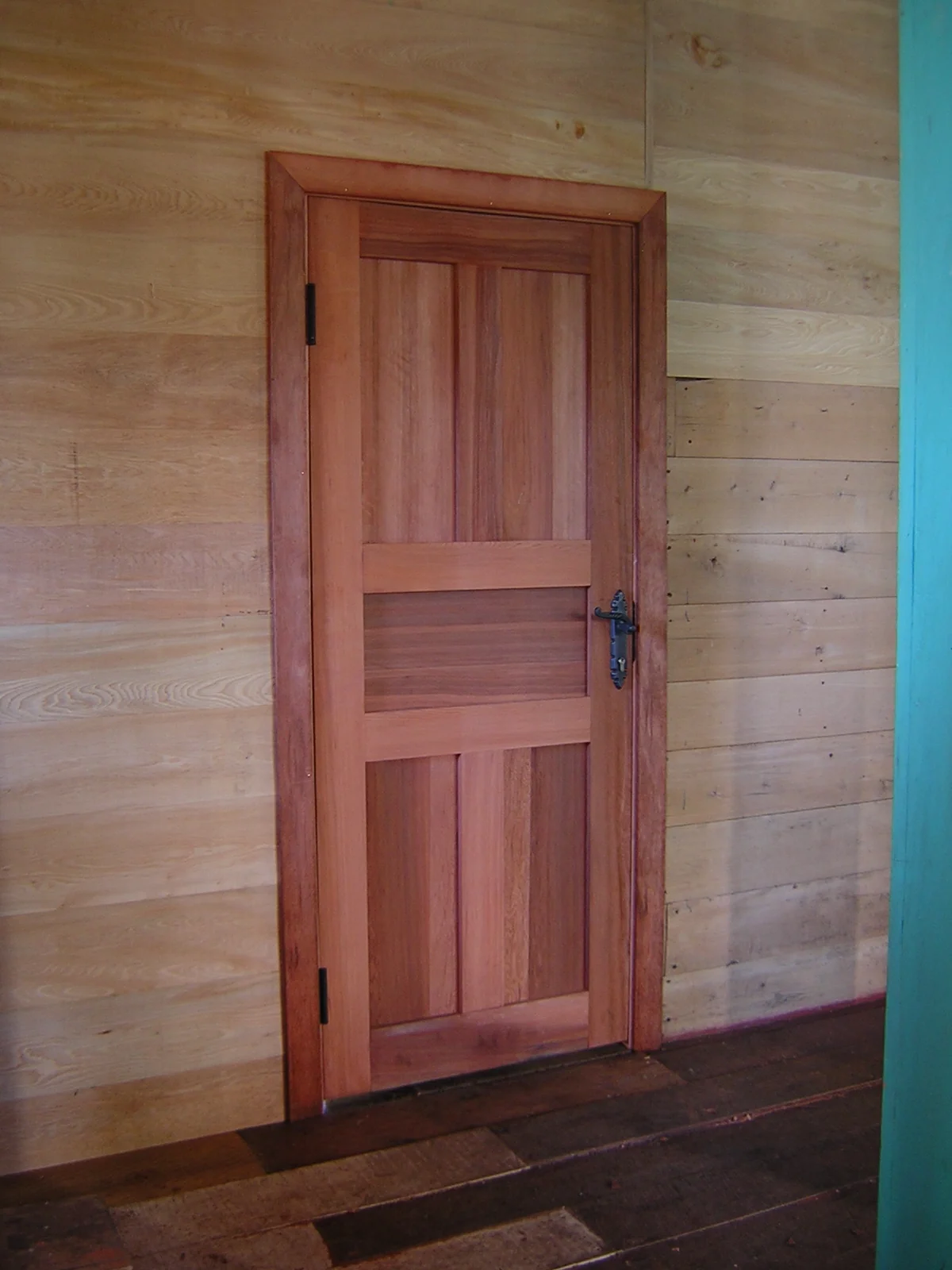 Restauración patrimonial Iglesia de Colo · Constructora Patrimonial Chiloé
